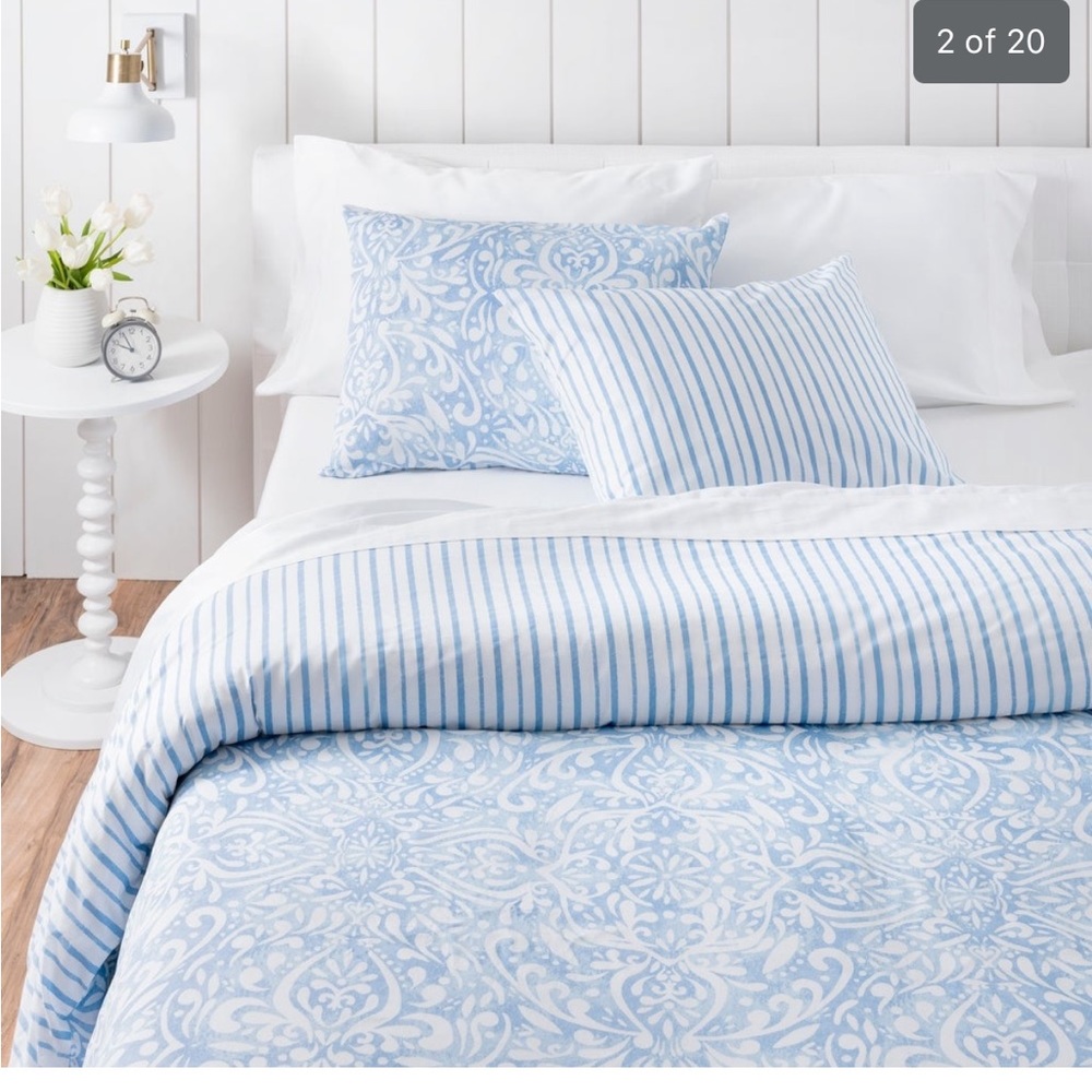Martha Stewart bedding duvet set